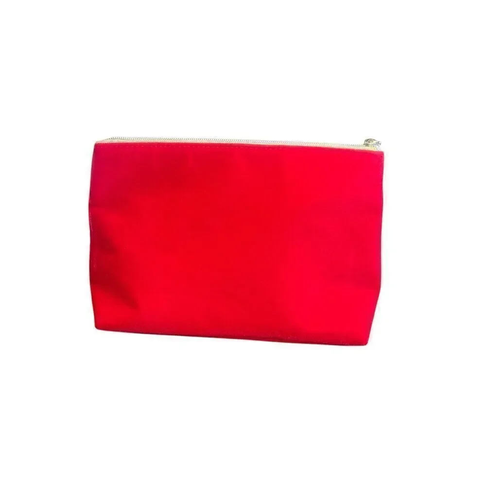 VICTORIA’S SECRET Red Velvety Make-Up Bag Red Velvety Bow clutch Christmas